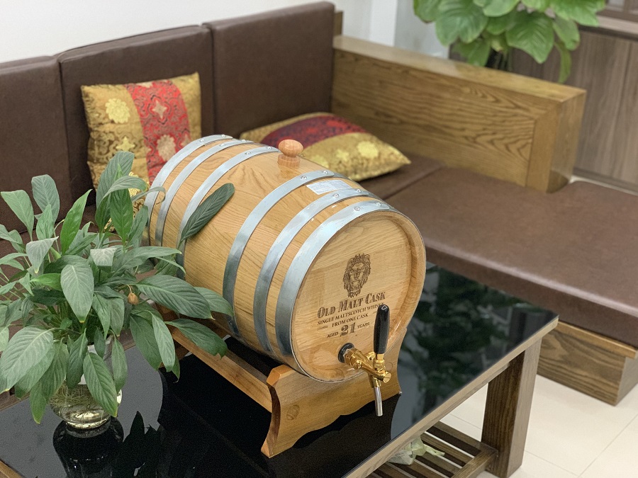 Thùng rượu gỗ sồi được làm như thế nào?
