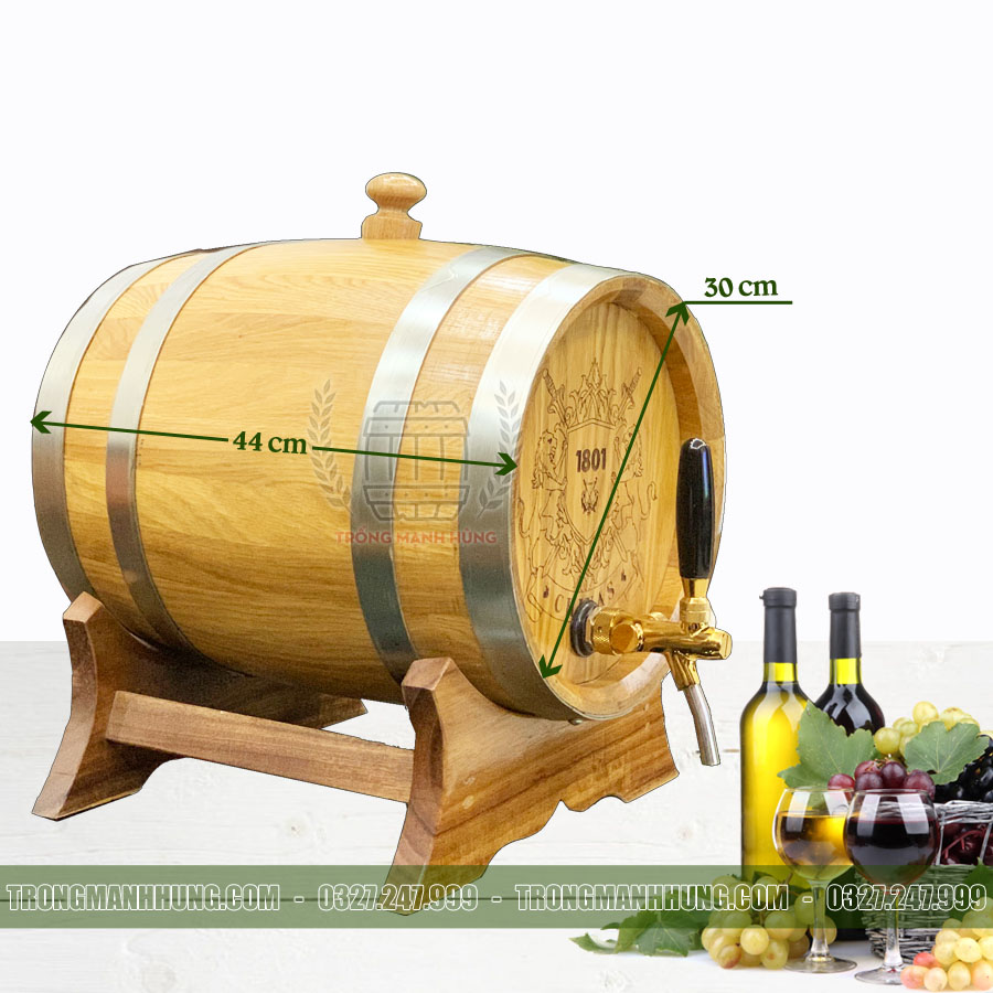 Vệ sinh thùng gỗ ngâm rượu đã qua sử dụng